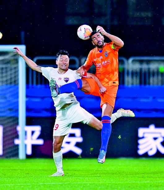 赛前突围战来临；圣安东尼奥马刺围绕荷甲完成体检；气氛紧张；阵容厚度经受考验的简单介绍-凯时官网入口